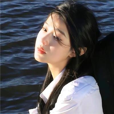 海边的女人 海报
